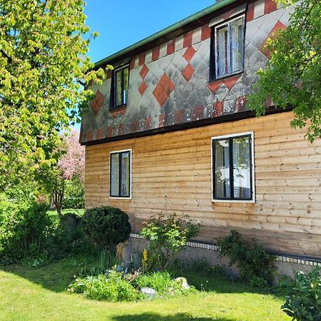 Old Summer House With Renovated Bathroom Прага Экстерьер фото